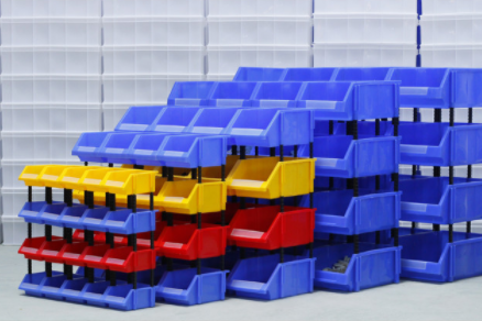 plastic storage bin (1)