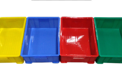 plastic storage bin (1)