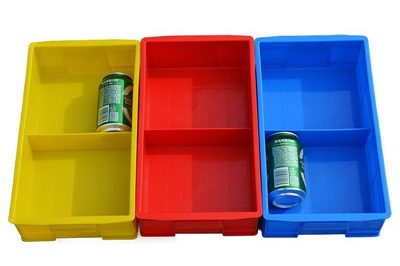 plastic storage bin 400