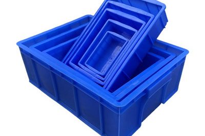 plastic storage bin 400