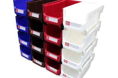 plastic storage bin 400