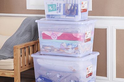 plastic storage box 400