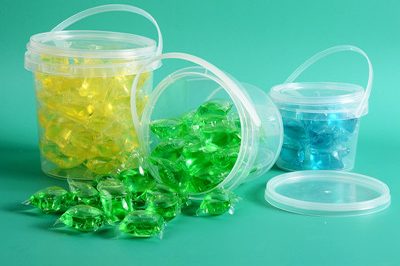 Plastic bucket 400